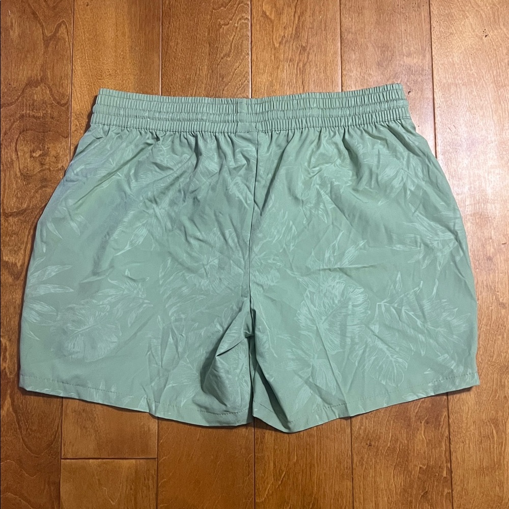 Panama Jack Men’s Athletic Shorts Size Large Sage Green Tropical Print Pockets - Picture 8 of 9